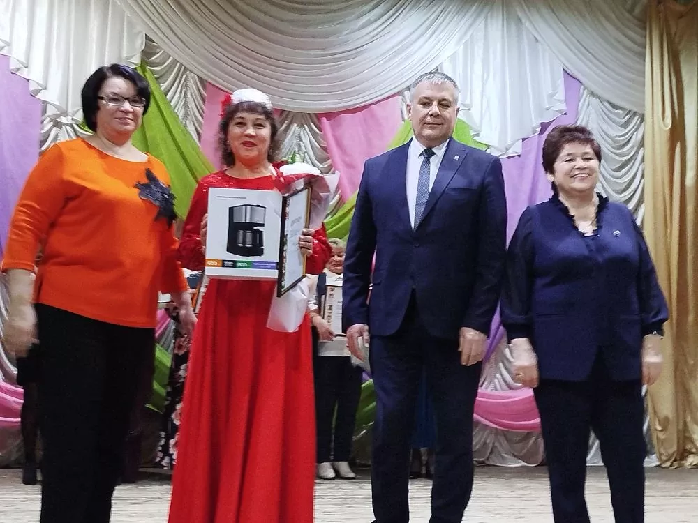 Женщина года. Мужчина года: женский взгляд