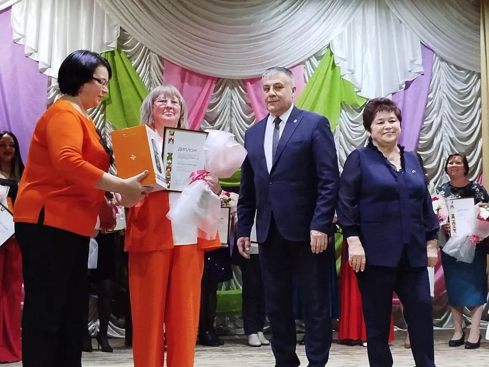 Женщина года. Мужчина года: женский взгляд