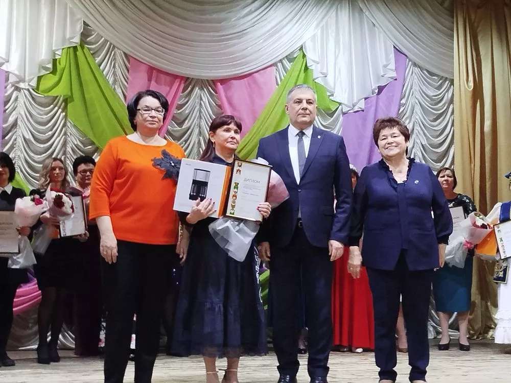 Женщина года. Мужчина года: женский взгляд