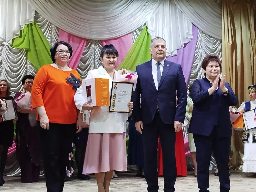 Женщина года. Мужчина года: женский взгляд