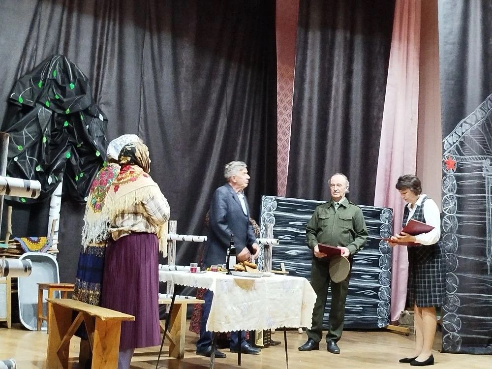 Идель-йорт: на сцене Теньковского СДК играет «Новый образ»