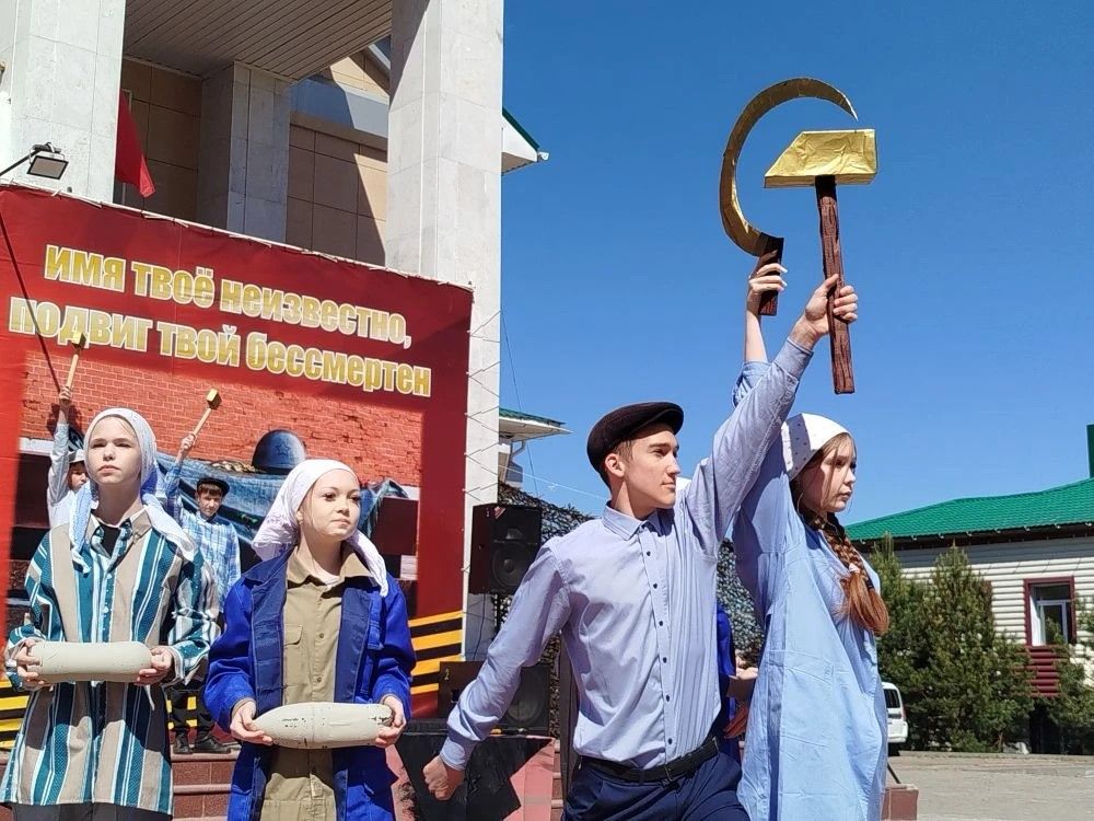 Концерт ко Дню Победы в Камском Устье объединил поколения