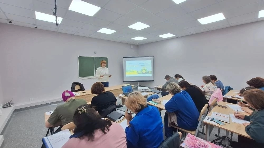 Учителя за партами: педагоги Камскоустьинской школы написали Всероссийский агродиктант