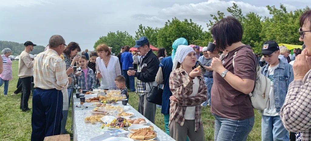 В Большом Мереткозино проходит сельский праздник