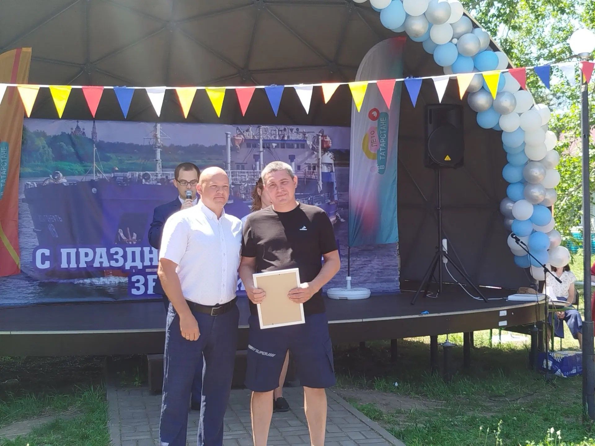 День речника встретили на яркой праздничной ВОЛНЕ