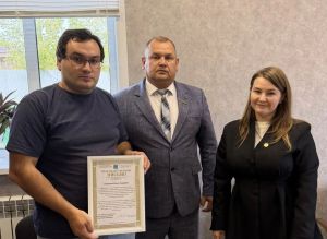 Ветеринары Камского Устья получили награды в честь профессионального праздника