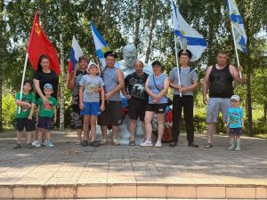 День военно-морского флота в Сюкеево отметили автопробегом