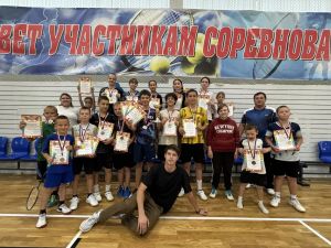 Завершился открытый турнир по бадминтону в Камском Устье