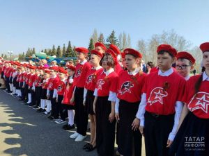 Татарстанские ребята участвуют в юнармейских сборах «Гвардеец» ПФО
