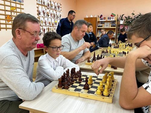 В школах Камско-Устьинского района прошли мероприятия, посвященные Дню отца