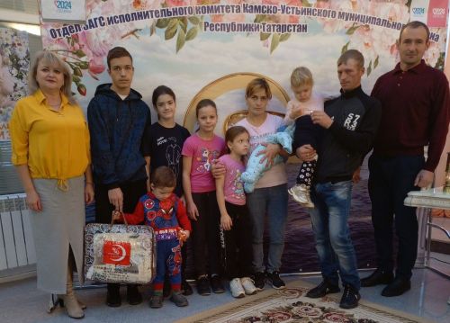 Седьмой ребенок родился в семье из Камско-Устьинского района