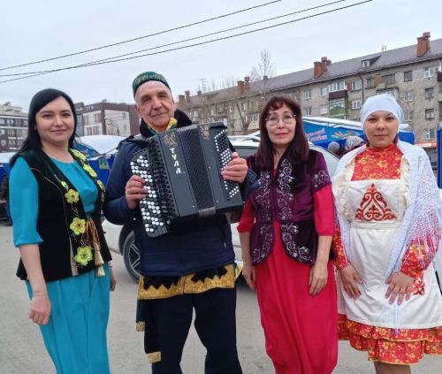 Камскоустьинцы на сельскохозяйственной ярмарке