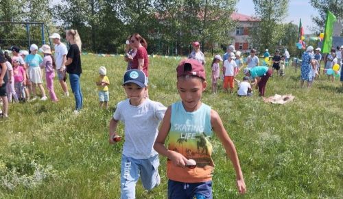 В селе Большие Салтыки Камско-Устьинского района прошел Детский Сабантуй