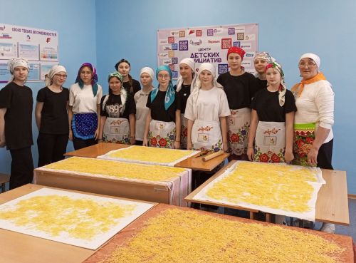 Партию лапши подготовили в Старо-Казеевской школе