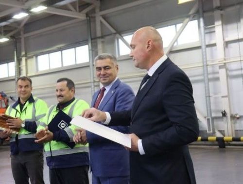 Уважаемые работники дорожной службы!
