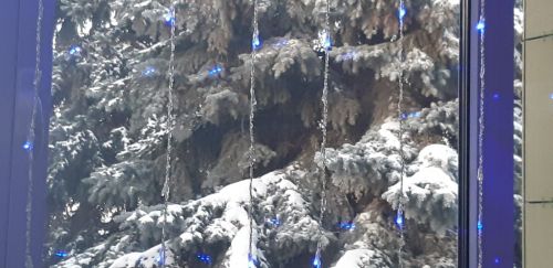 При сильном ветре даже в теплую погоду очень холодно