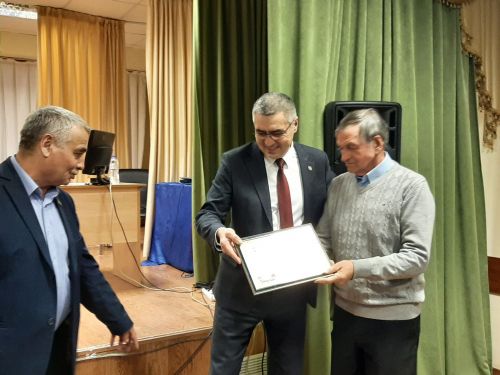 В Больших Клярях награждены заслуженные жители села