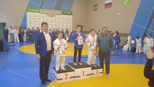 Камскоустьинские дзюдоисты состязались в Буинске