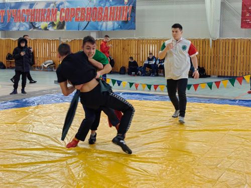Турнир по Кореш проходит в Камском Устье