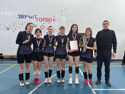 В Затоне прошел четвертый тур волейбольной женской лиги