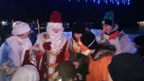 В клубах Камскоустьинского района проходят праздничные мероприятия