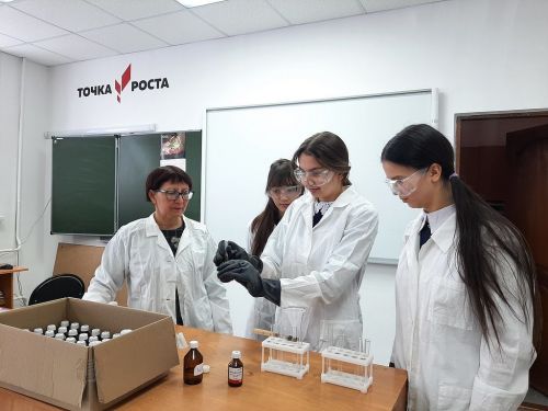 В Старо-Казеевской школе реализован проект «Точка роста»
