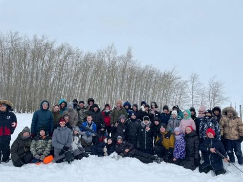 Военно-патриотическая спортивная игра «Зарница» сплотила школьников района
