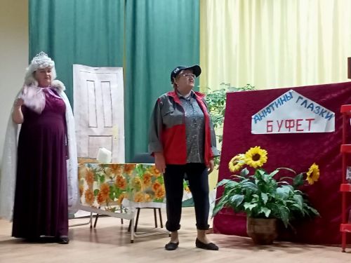 Красновидово: поют и танцуют все