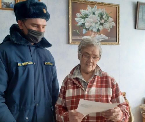 Пожарная охрана провела обход домов