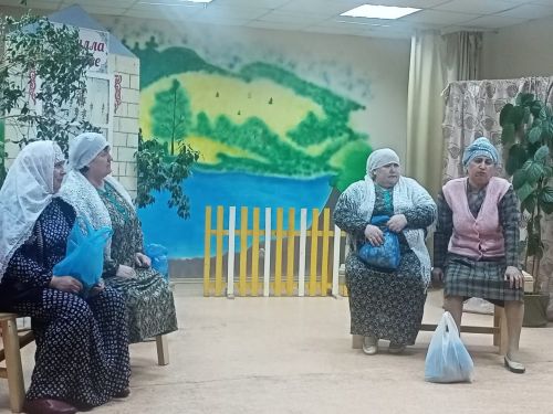 Большие Кармалы: жизнь течет, как родник