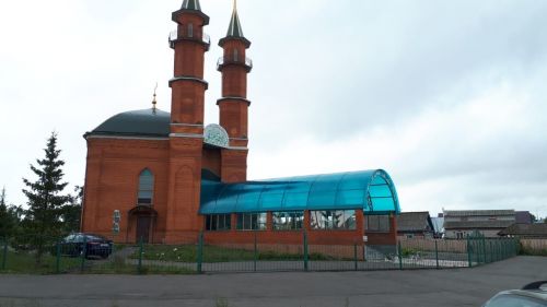 Камскоустьинцев ждут дополнительные выходные в апреле и июне
