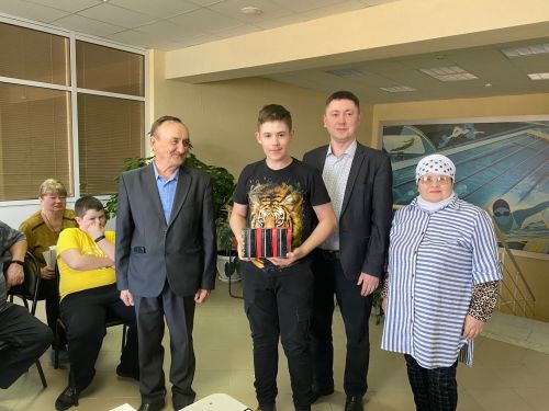 Ветераны и молодежь Камского Устья стали соперниками
