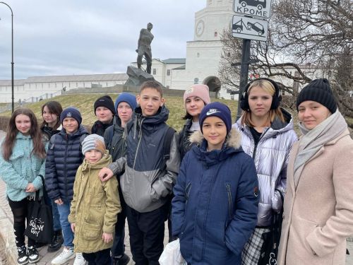 Школьники не расстаются даже на каникулах
