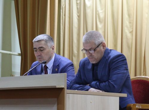 Глава провел совещание по пчеловодству