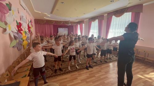 Спортка һәм матурлыкка мәхәббәтне балачактан ук тәрбиялиләр