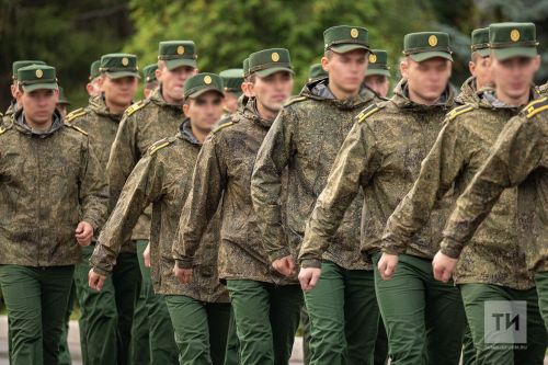 Подать заявление на военную службу по контракту можно через Госуслуги