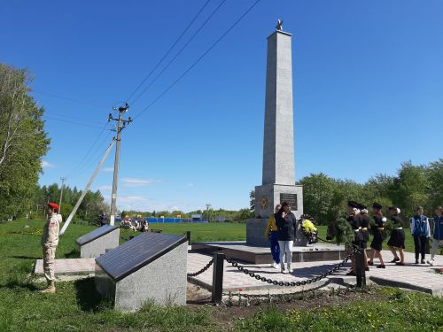 Многие жители пришли на мероприятия ко Дню Победы
