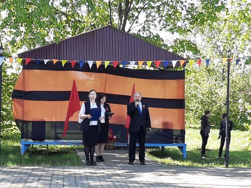 Многие жители пришли на мероприятия ко Дню Победы