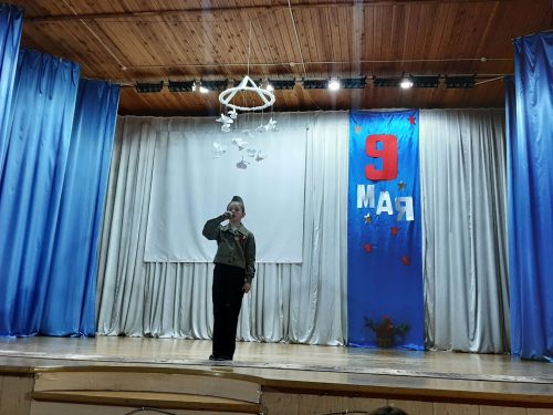 Многие жители пришли на мероприятия ко Дню Победы