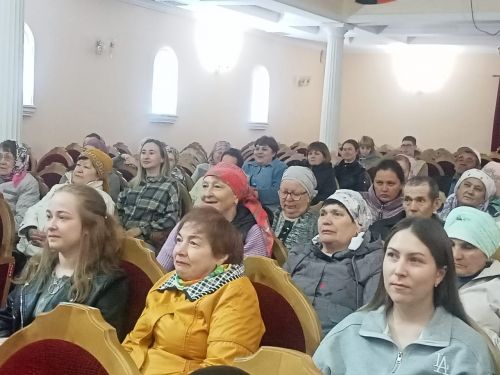 Артисты из Баргузино  своей игрой растопили сердца зрителей