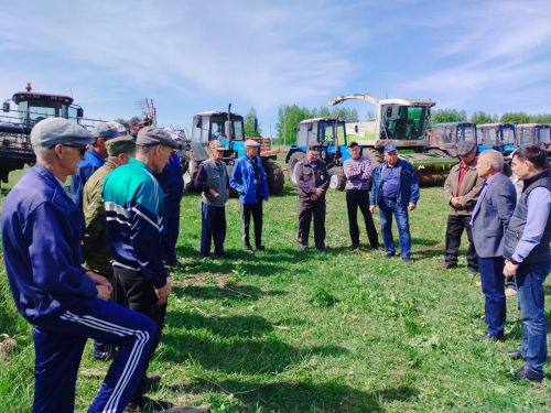 К заготовке кормов готовы