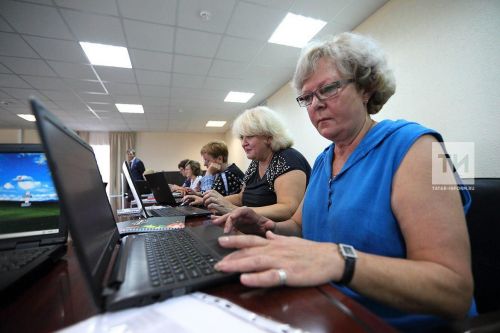 Страховая пенсия работающим пенсионерам