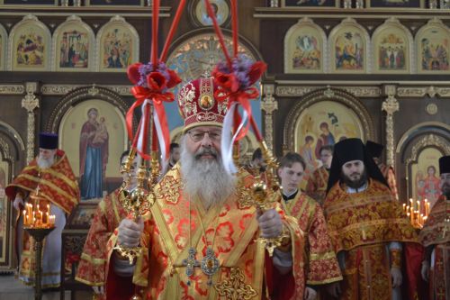 Православные камскоустьинцы стали участниками Божественной литургии