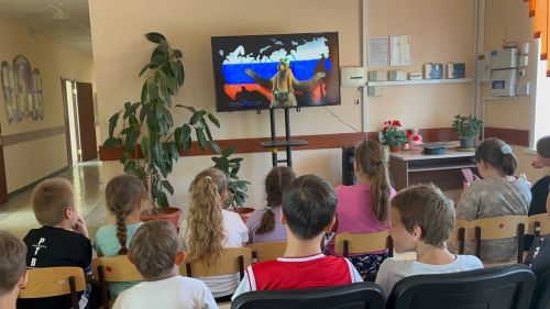 День России отметили в пришкольных лагерях района