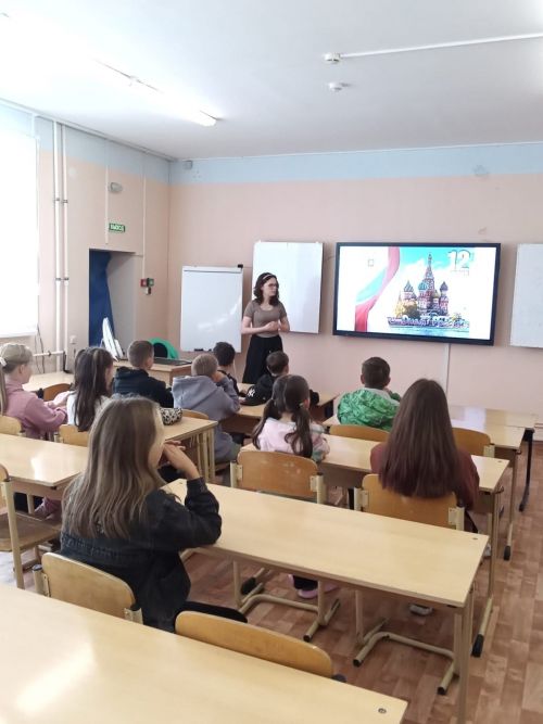 День России отметили в пришкольных лагерях района