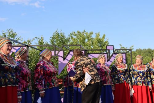 Инсталяция, спектакль-прогулка и народный артист России