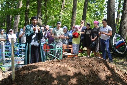 Сегодня в Теньках простились с участником СВО