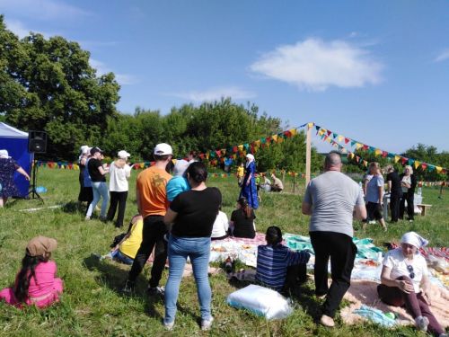 Архкляринцы собрались в родной деревне