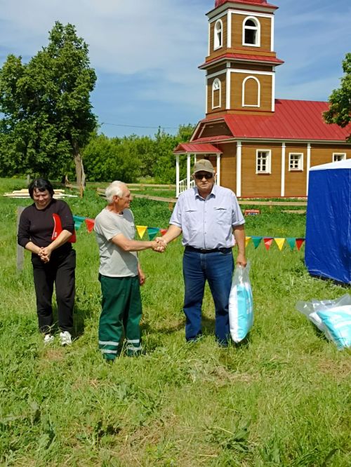 Архкляринцы собрались в родной деревне