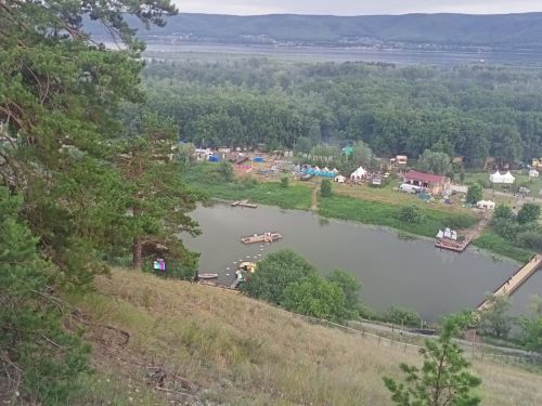 Грушинский: уже полвека люди встречаются у Гитары